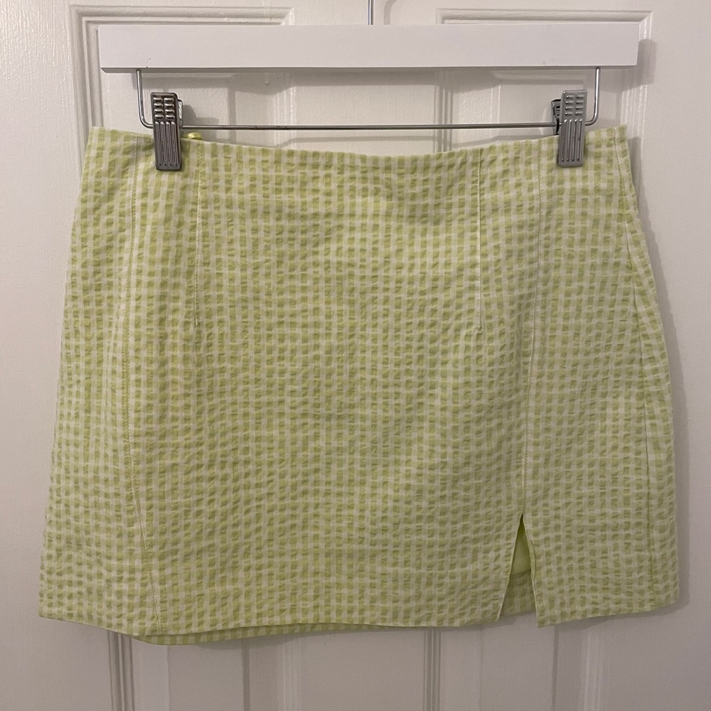 zara skirt never worn, size Medium